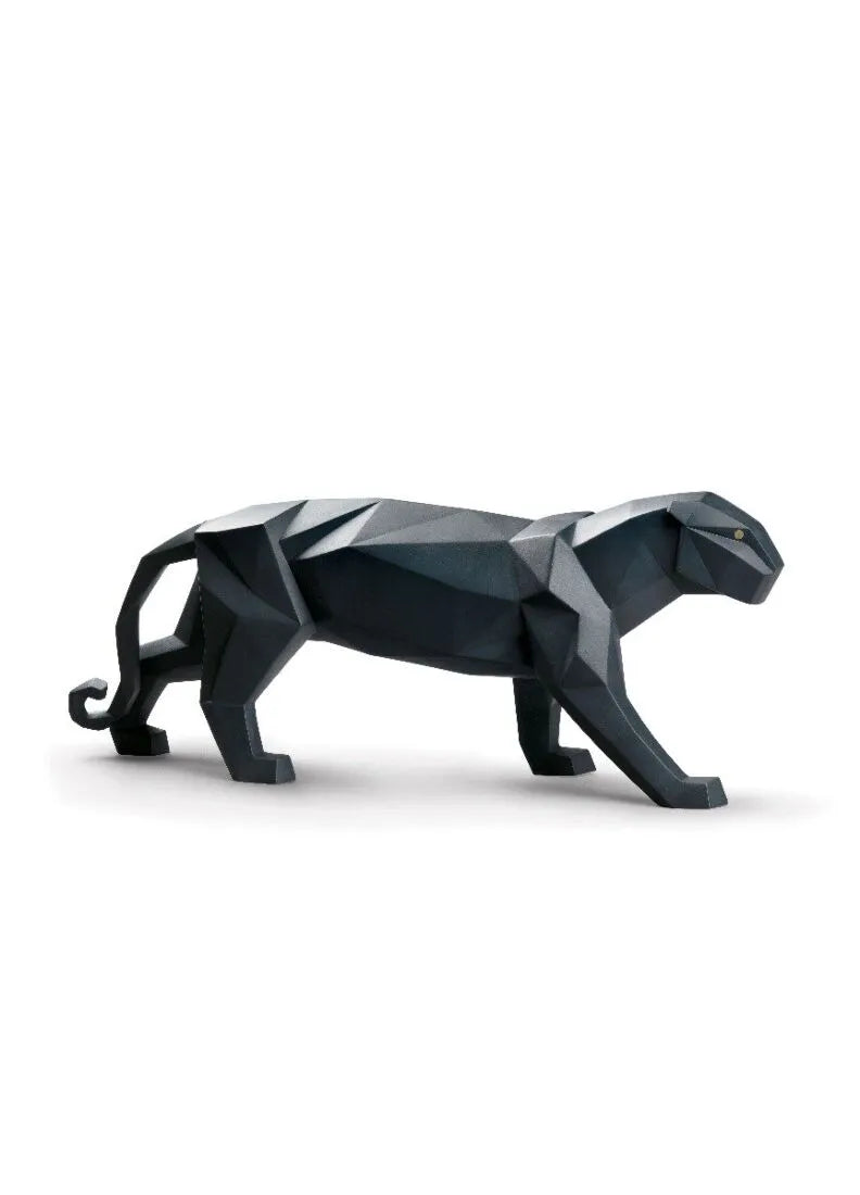 Black panther sculpture with smooth texture.