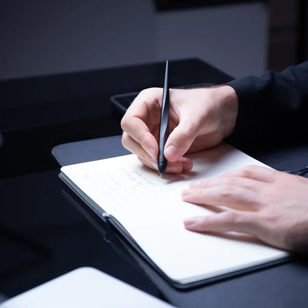 Space Black Hoverpen In Situ