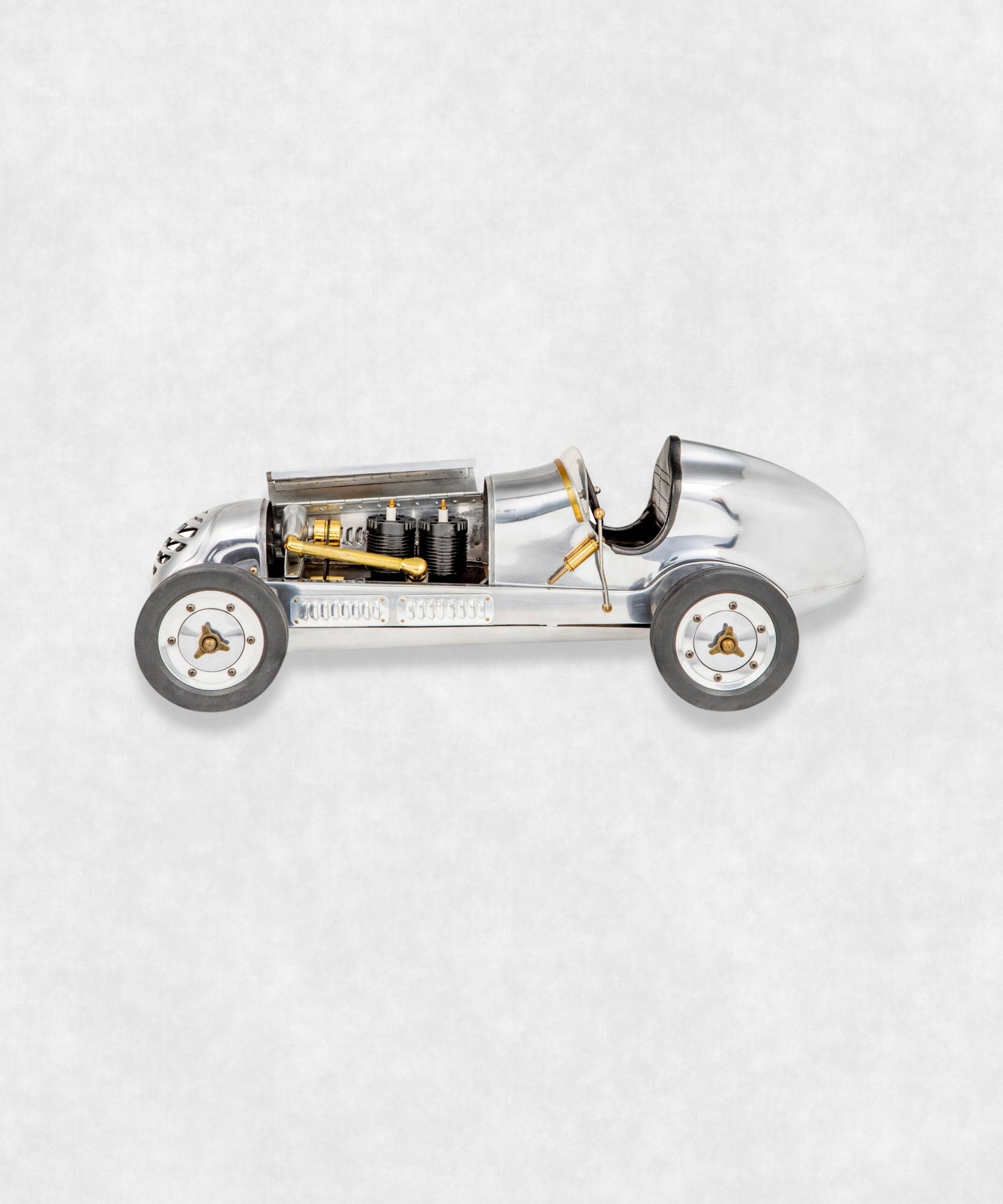 BB Korn Aluminium Model Car