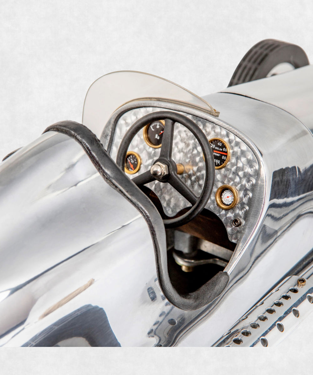 BB Korn Aluminium Model Car cockpit