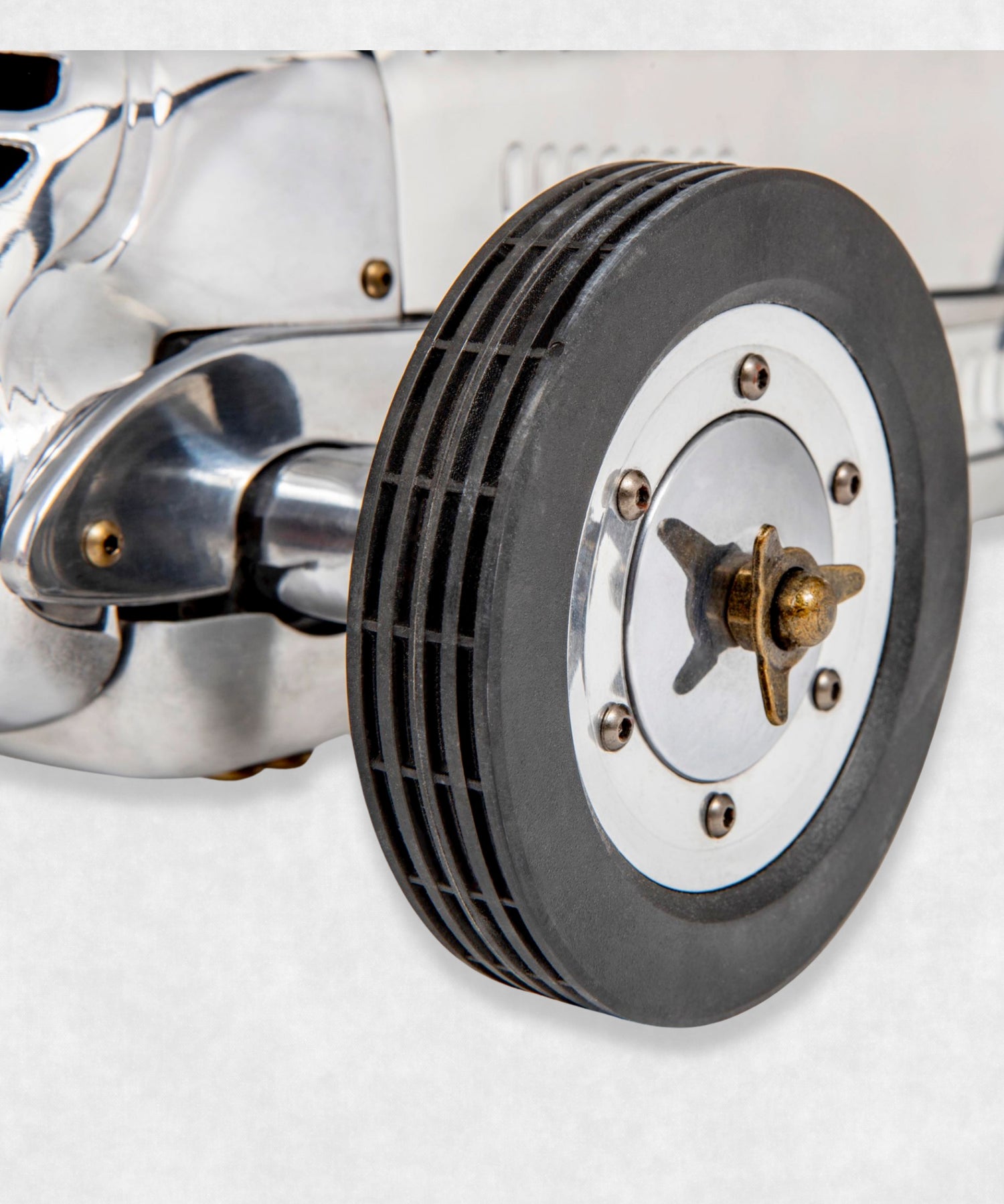 BB Korn Aluminium Model Car wheel focus