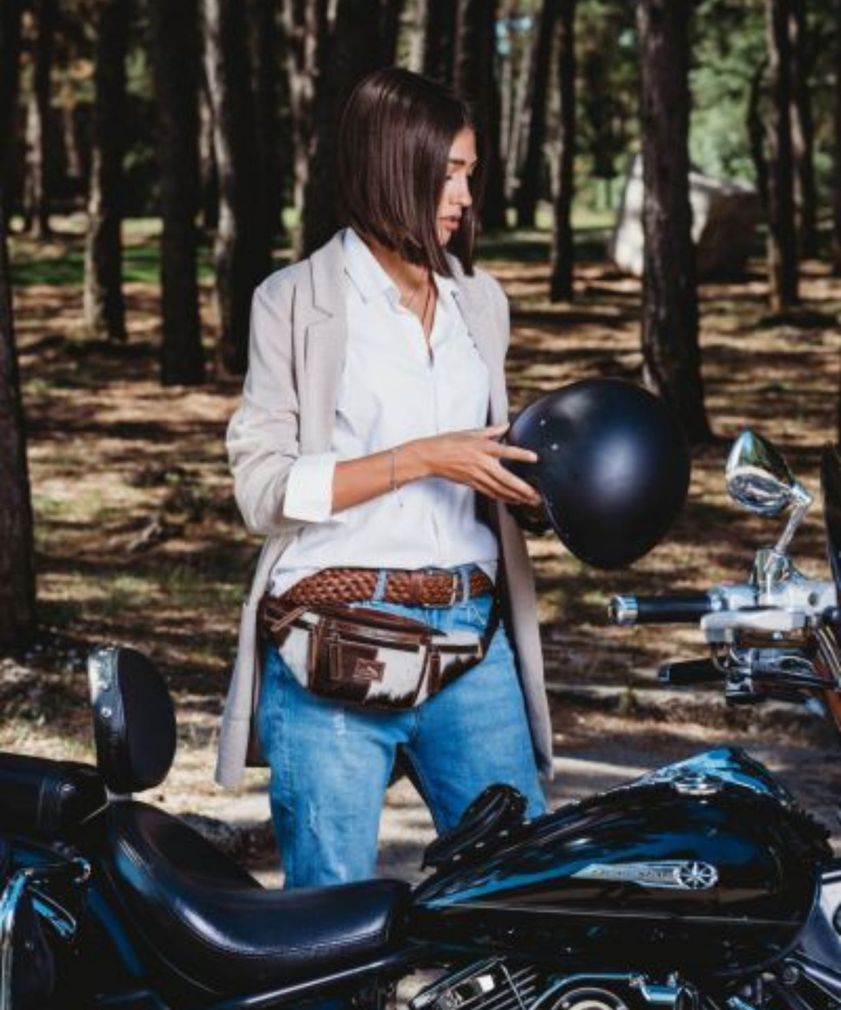 Cowhide belt bag photoshooting