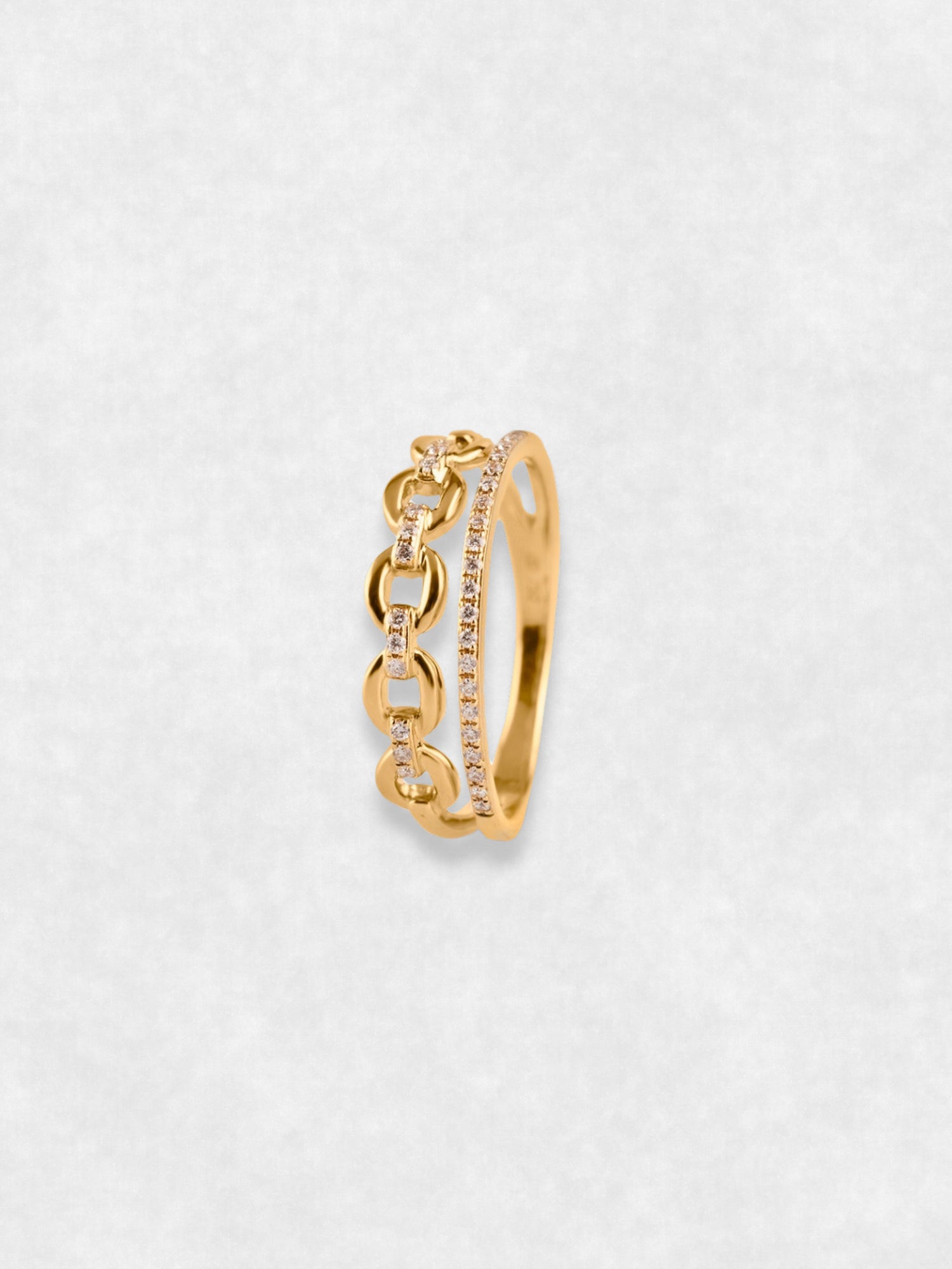 Crown Ring, Gold 18k and Natural diamonds