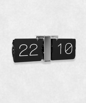 Flip clock Black and Silver Slighlty inclined view
