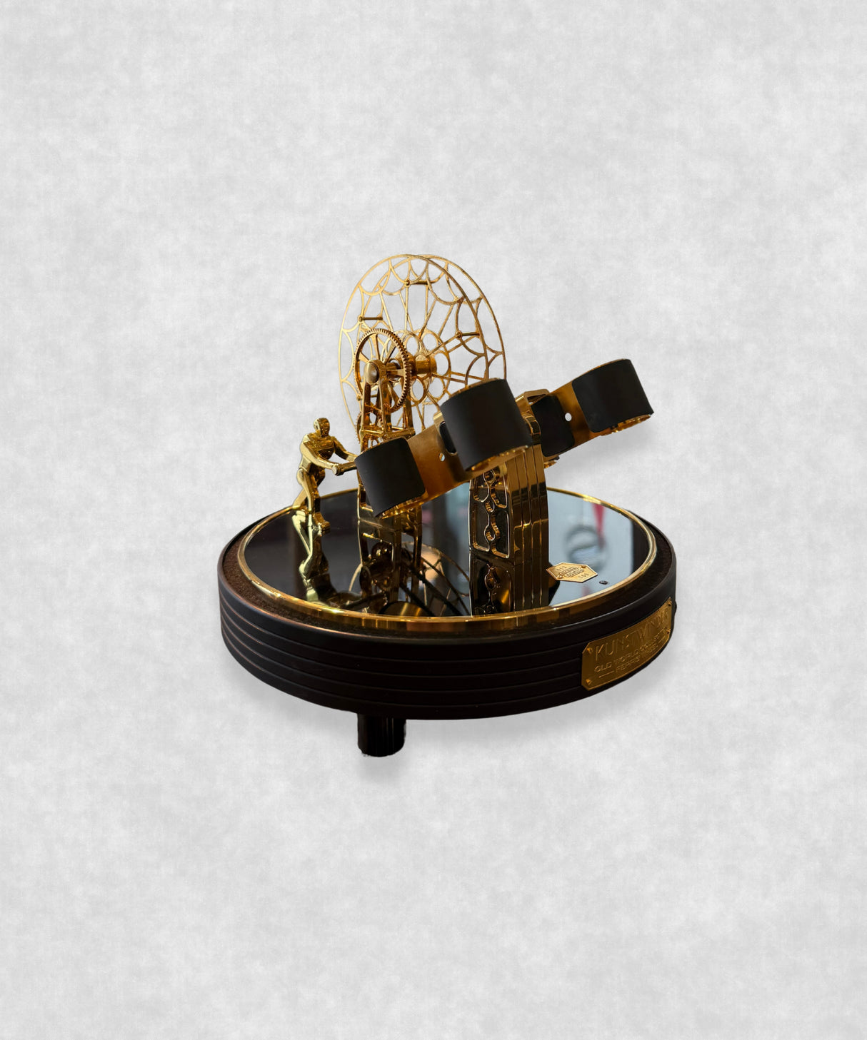 KUNSTWINDER FERRIS WHEEL LUXURY WATCH WINDER