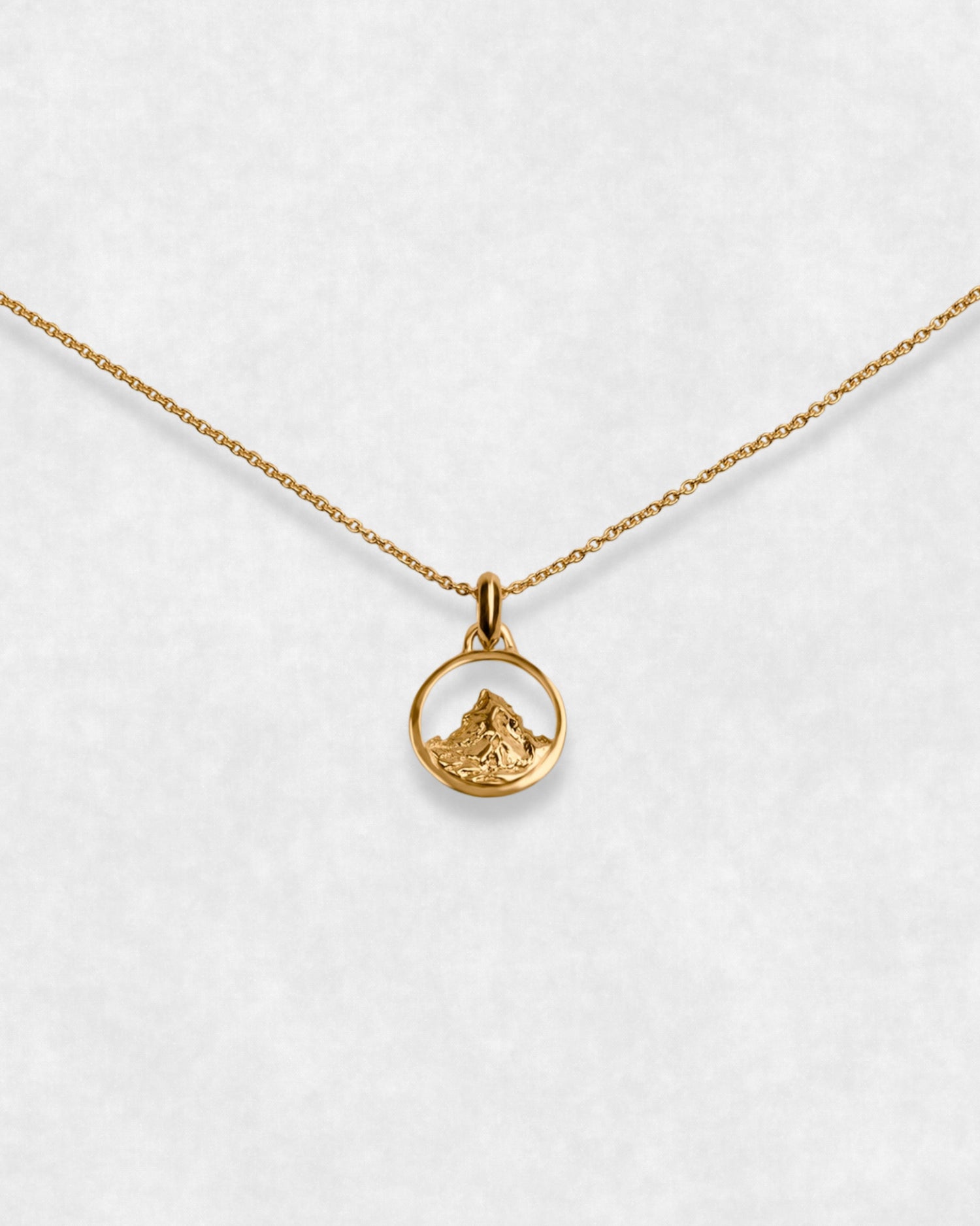 Matterhorn Gold 18k Pendant Jewelry